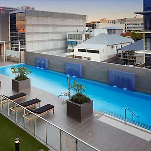 4* Aparthotel The Sebel West