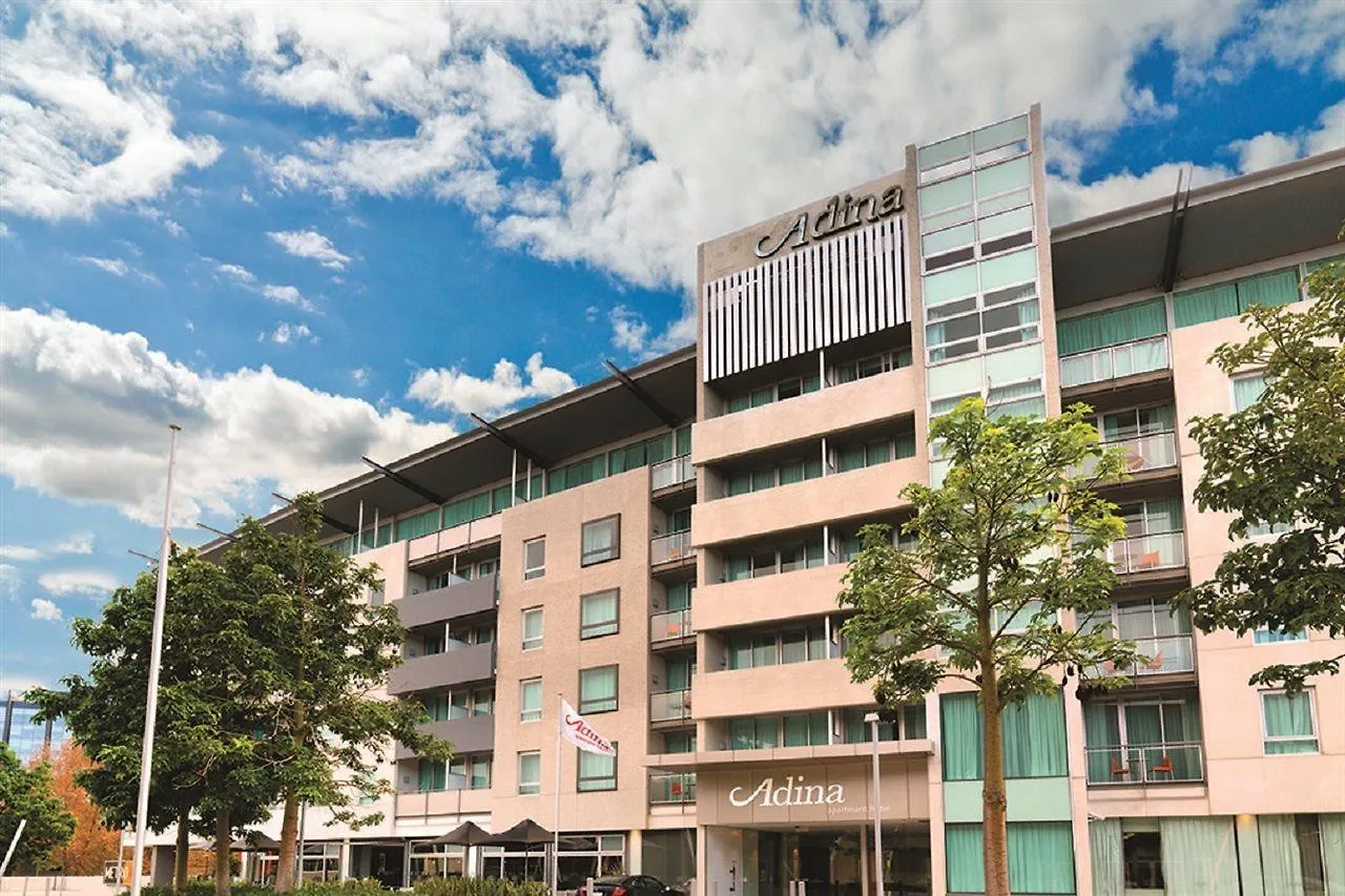 Adina Apartment Hotel Perth 4*,