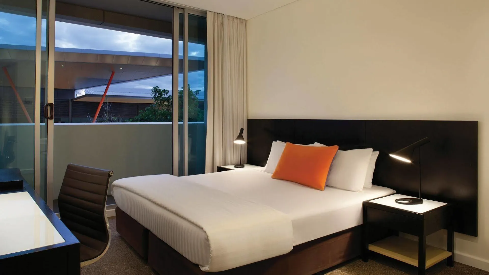 Adina Apartment Hotel Perth