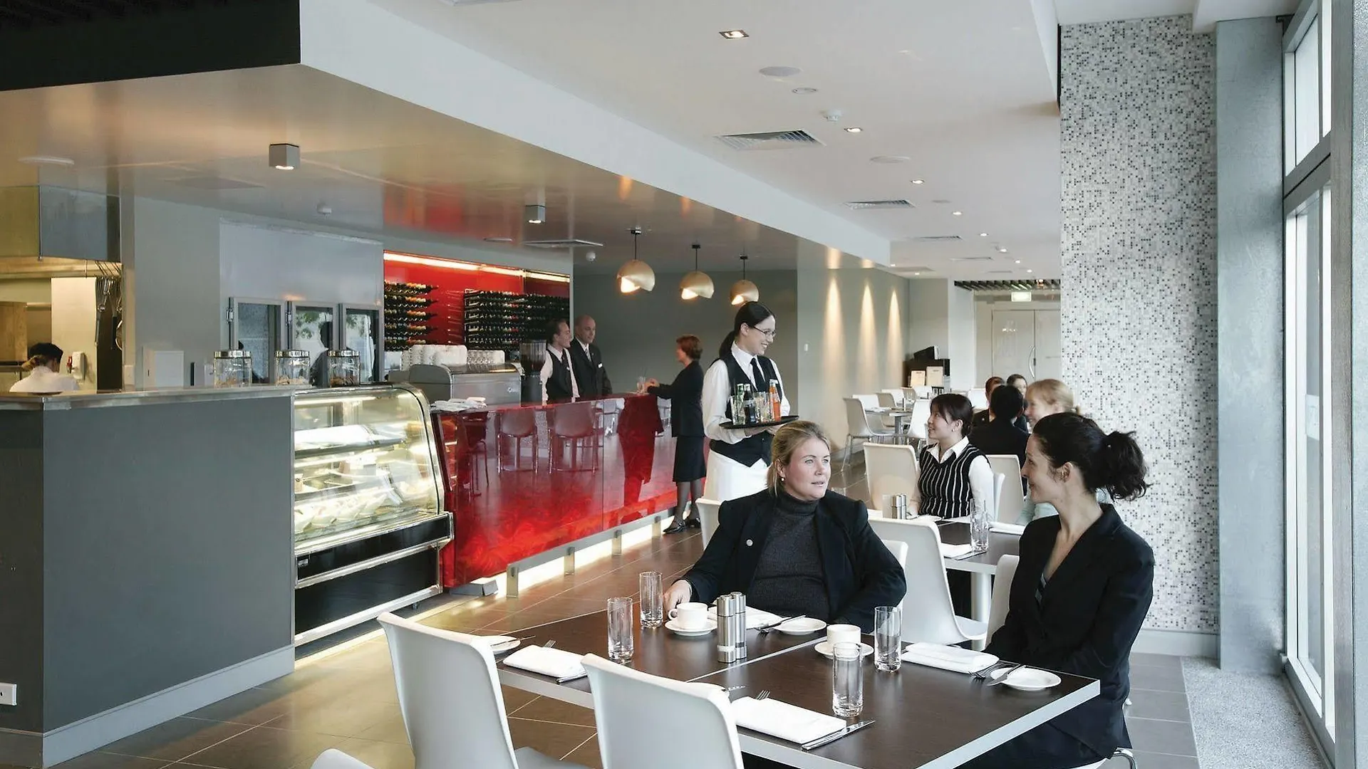 Adina Apartment Hotel Perth