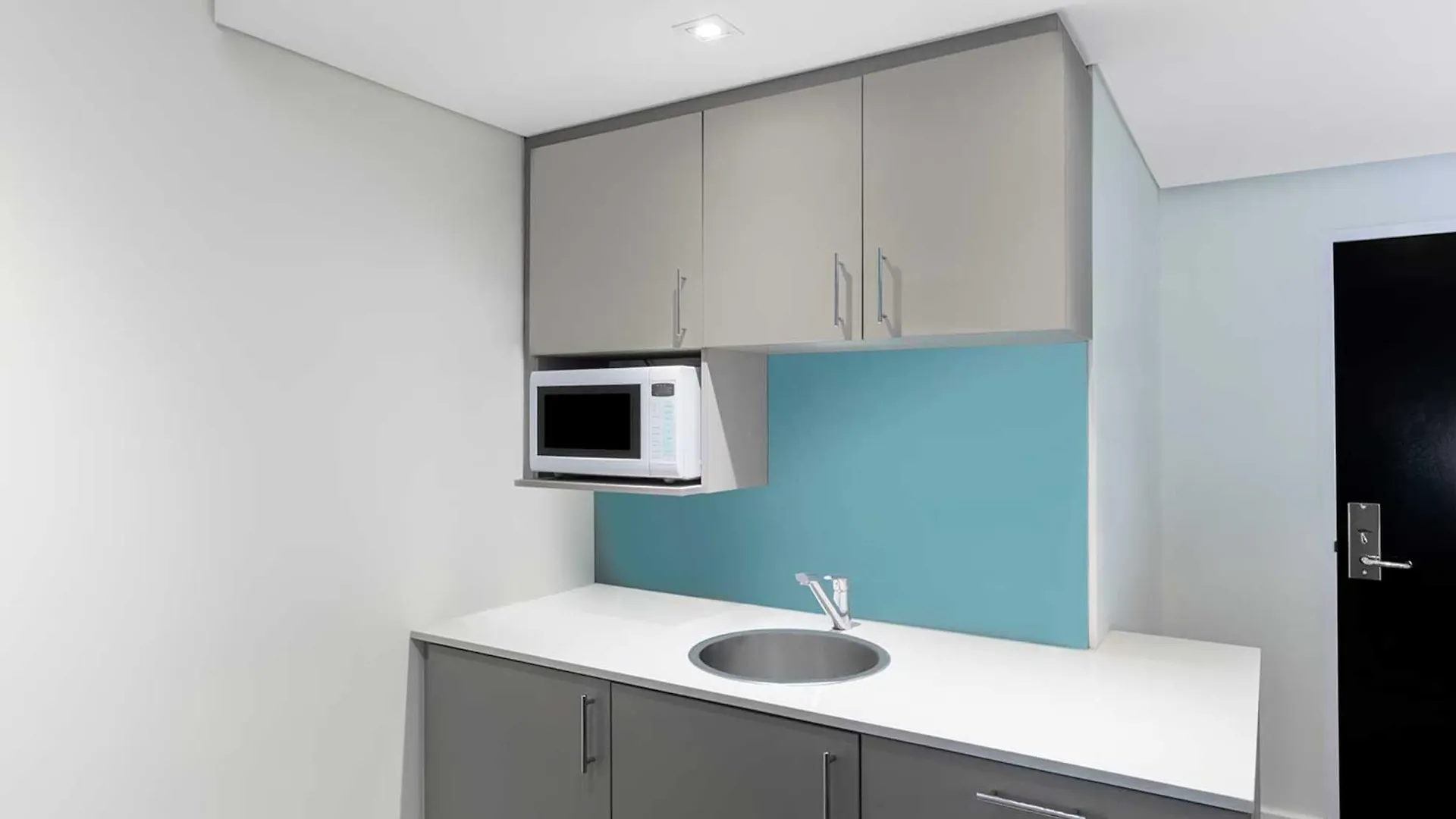 Adina Apartment Hotel Perth Apart Otel