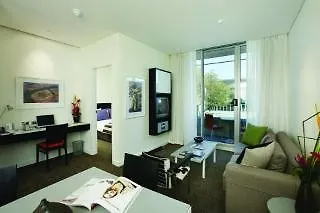 Adina Apartment Hotel Perth 4*,