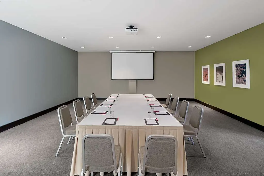 Adina Apartment Hotel Perth